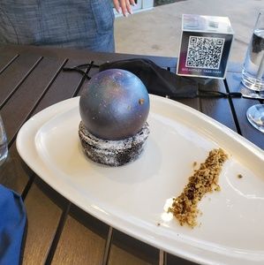 Meet your Posher, Miriam